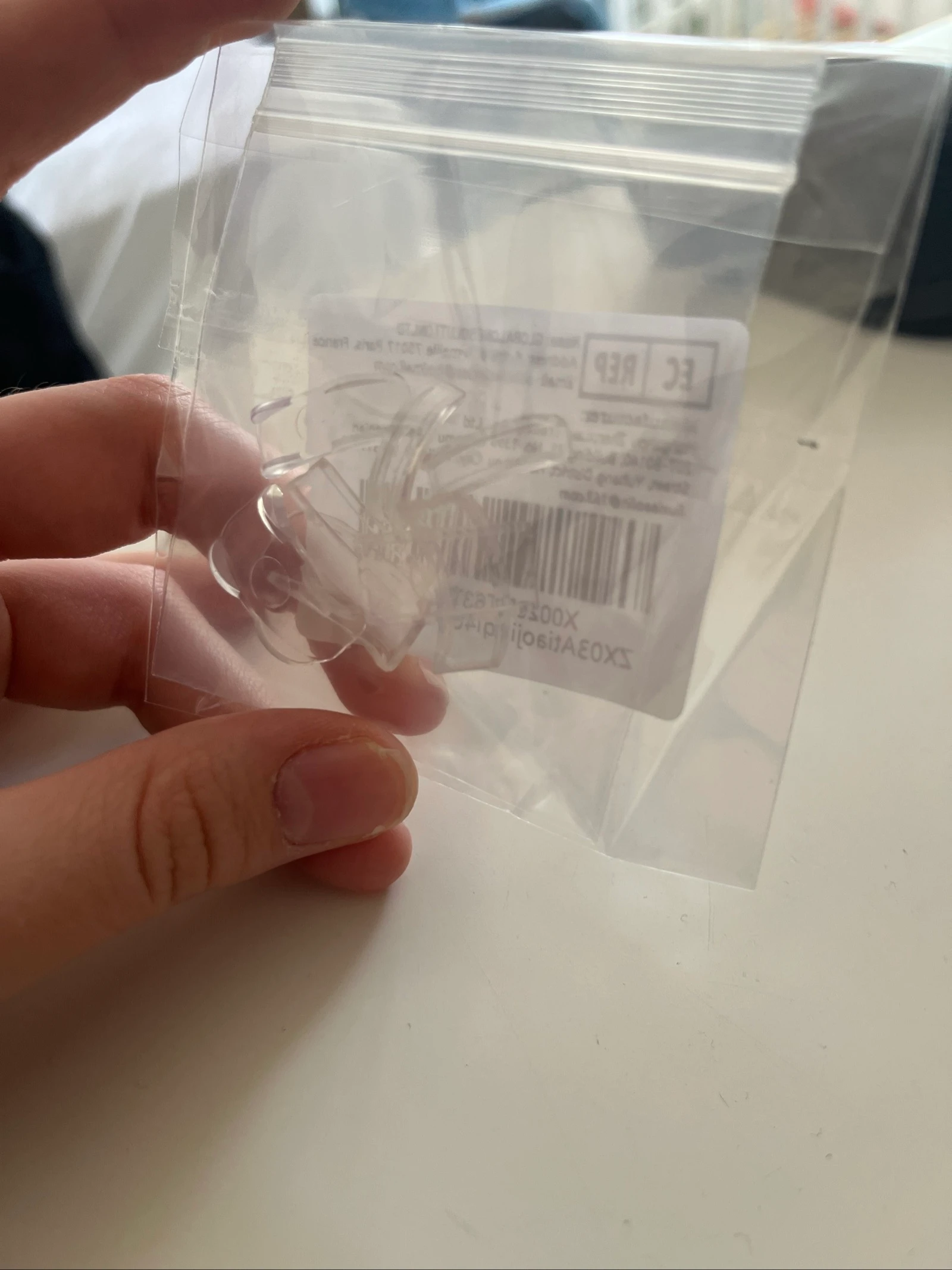 8 ajustador de anillo transparente - 8 tamaños diferentes - Amazon - Nuevo con etiqueta – photo 2